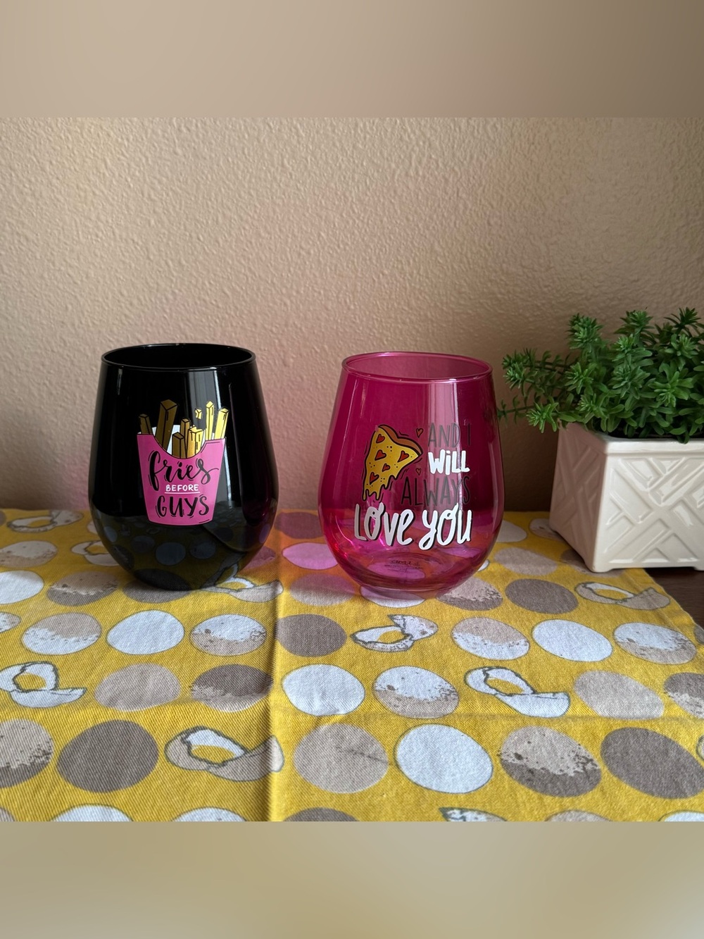 Fries Before Guys and stemless wine cups set (see damage)
